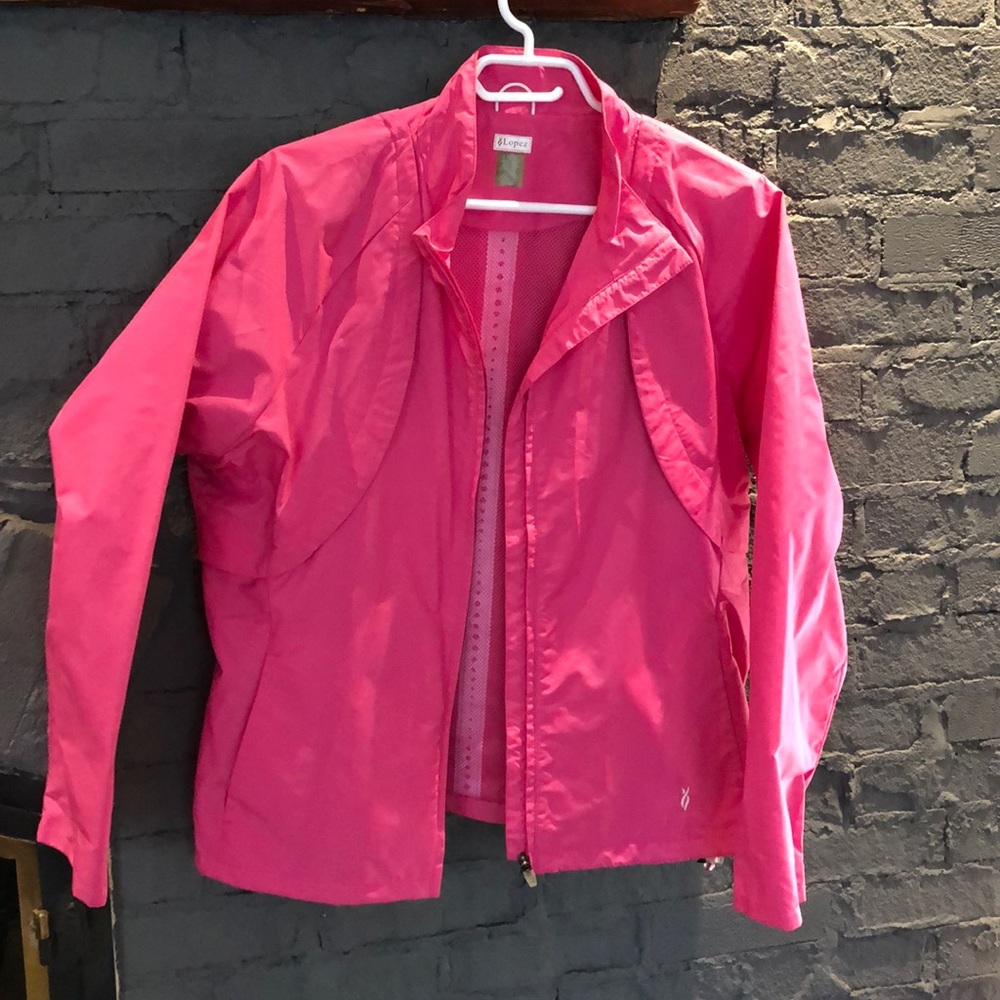 Golf wind breaker